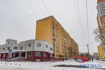 Трехкомнатная квартира на Стачек в Верхотурье - verhoture.yutvil.ru - фото 1